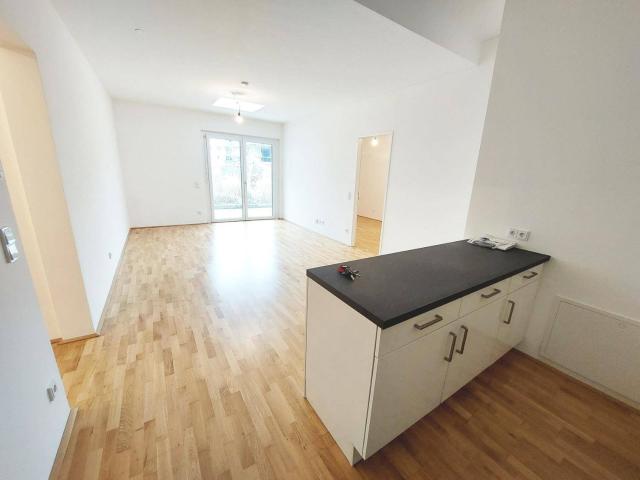 Wohnen im Zentrum von St. Pölten Erdgeschosswohnung mit 4 Zimmern und Terrasse!