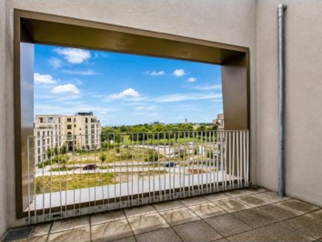 Wohnen in Bestlage großzügige 4 Zimmer Wohnung mit 2 Dachterassen in modernem Neubau