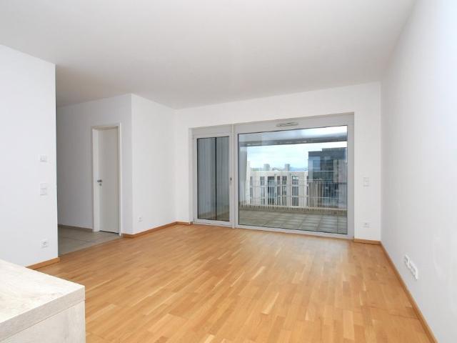 Wohnen in Bestlage großzügige 4 Zimmer Wohnung mit 2 Dachterassen in modernem Neubau