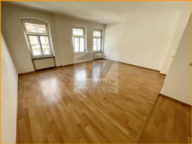 Wohnen in Gera Untermhaus! 3 Raum Wohnung mit Balkon Südseite und großen Wohnzimmer!