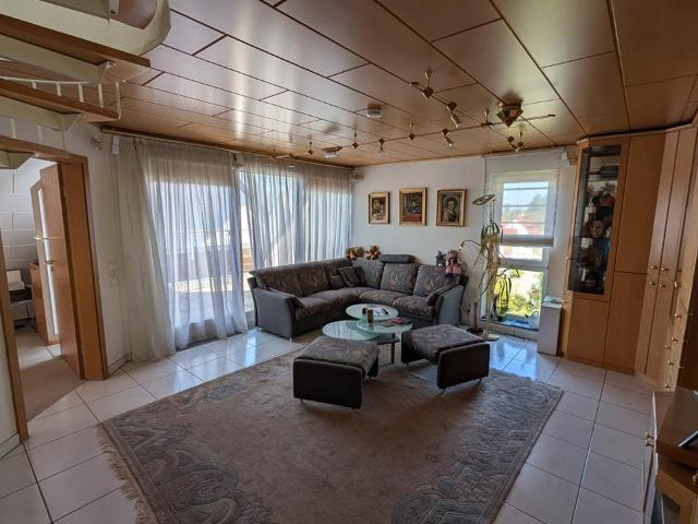Wohnen in den Weinbergen – Stilvolle 3,5 Zimmer Maisonette