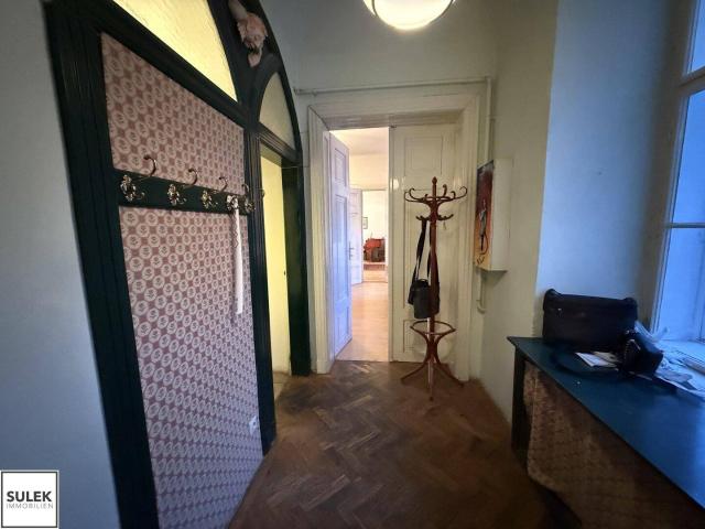 Wohnen in der Innenstadt: 3 Zimmer Wohnung Top Lage: zwischen Schwedenplatz und Stephansplatz  ab sofort!