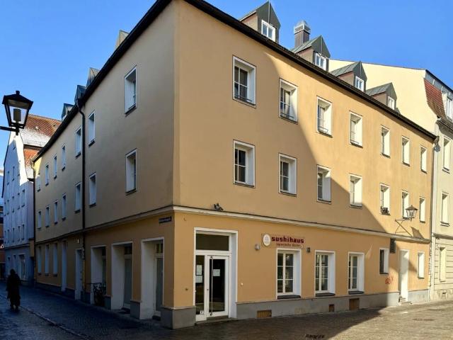 Wohnen in der Regensburger Altstadt – Ruhe, Licht und Blick über die Dächer
