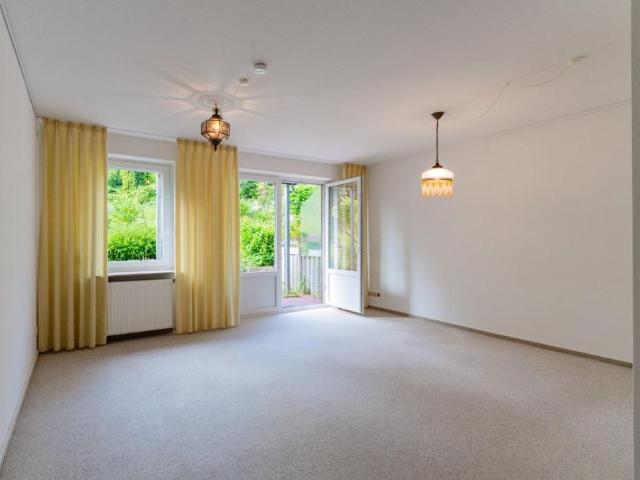 Wohnen in der Schleswiger Altstadt: 2 Zimmer Whg. mit Terrasse, Stellplatz & durchdachtem Grundriss!