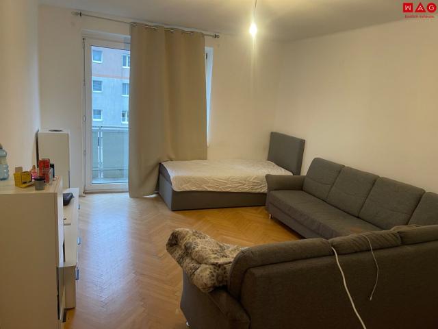 wohnen in der wunderschönen pyhrn priel region: gemütliche 2 zimmer wohnung mit balkon und lift – ab november 2026 verfügbar!