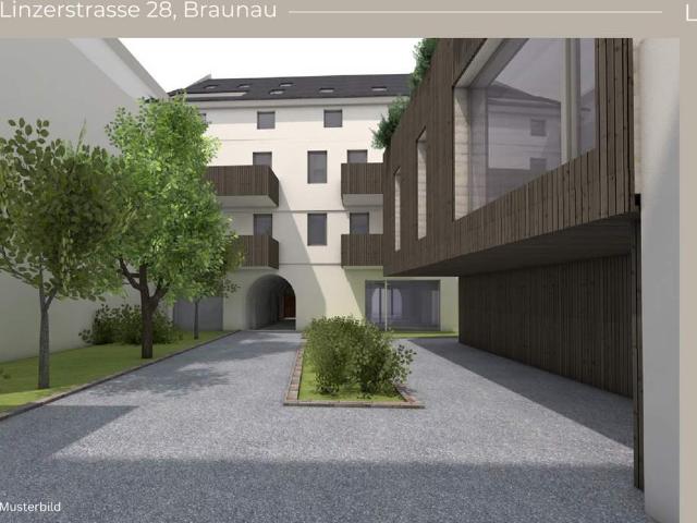 Wohnen in einer der prächtigsten Straßen der Braunauer Altstadt Ideal für Anleger