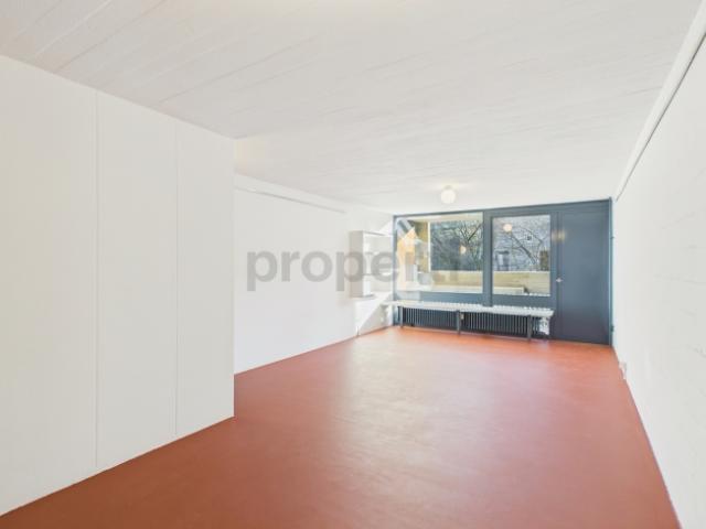 Wohnen in einer Ikone der Schweizer Architektur | Einzigartige 4.5 Zimmer Maisonettewohnung im denkmalgeschützten Atelier 5 Ensemble in Flamatt