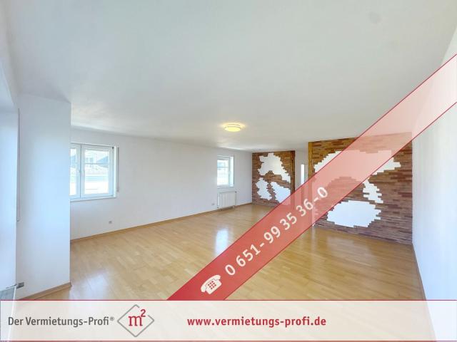 Wohnen in Trier Süd! Helle 2 ZKB mit Einbauküche und Balkon