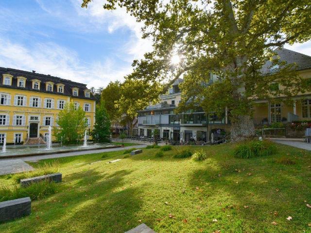 Wohnen oder Arbeiten im Kurpark. Exklusive Eigentumswohnung mit Terrasse. !