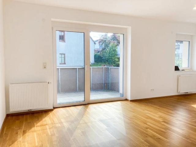 Wohnen mit Ausblick – charmante 2 Zimmer Wohnung in