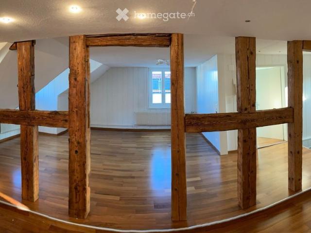 Wohnen mit Altstadtcharme – 3 Zimmer Wohnung mit Garage