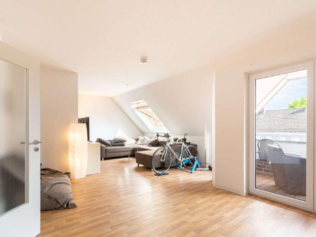 Wohnen mit Balkon: Schöne 2 Zimmer Wohnung inklusive Stellplatz Obj. 10238
