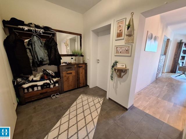 Wohnen mit Blick auf den Seerosenteich Schöne 65M² Wohnung in Pupping