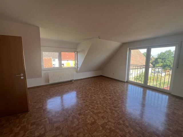 Wohnen mit Blick ins Grüne: Drei Zimmer Wohnung in Dinkelsbühl