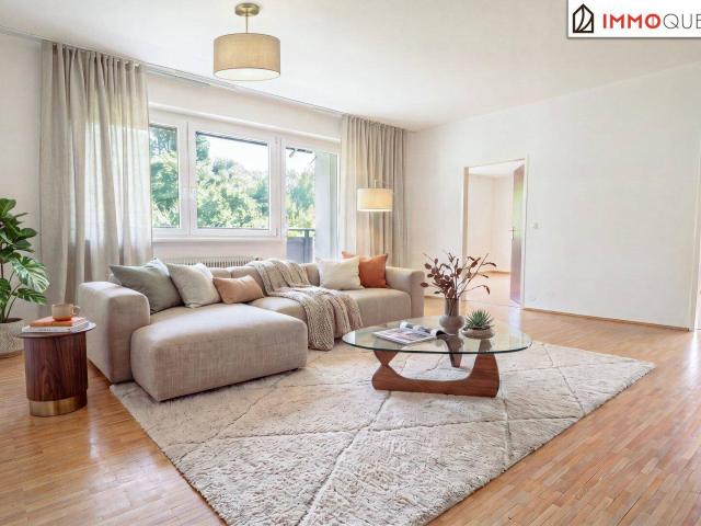 Wohnen mit Blick ins Grüne Großzügige 4 Zimmer Wohnung mit südöstlicher Loggia, praktischem Grundriss und Blick ins Grüne