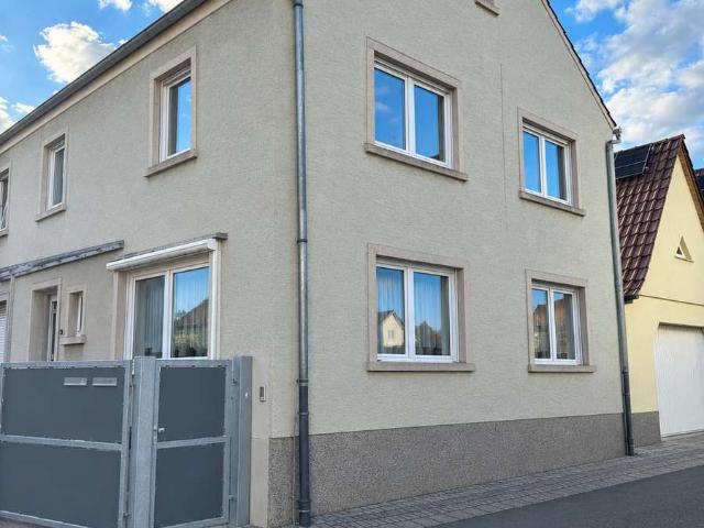 Wohnen mit Charakter: 4 Zimmer Wohnung in Schifferstadt