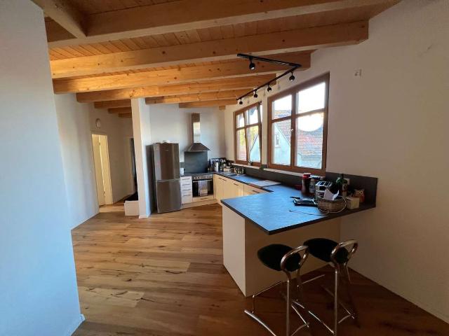 Wohnen mit Charakter: 2 Zimmer Wohnung in Mertesheim