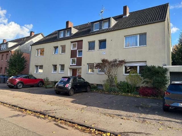 Wohnen mit Charakter: 2 Zimmer Wohnung in Bergisch Gladbach