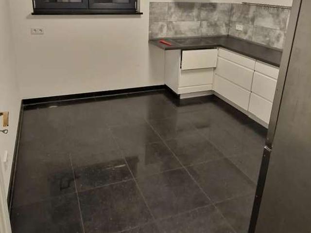 Wohnen mit Charakter: 2,5 Zimmer Wohnung in Berlin Müggelheim