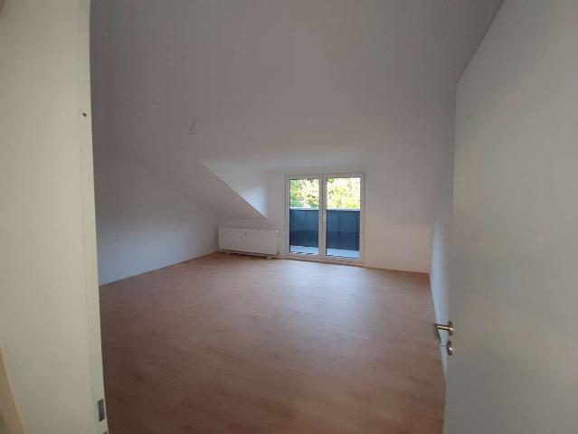 Wohnen mit Charakter: 2,5 Zimmer Wohnung in Pulheim