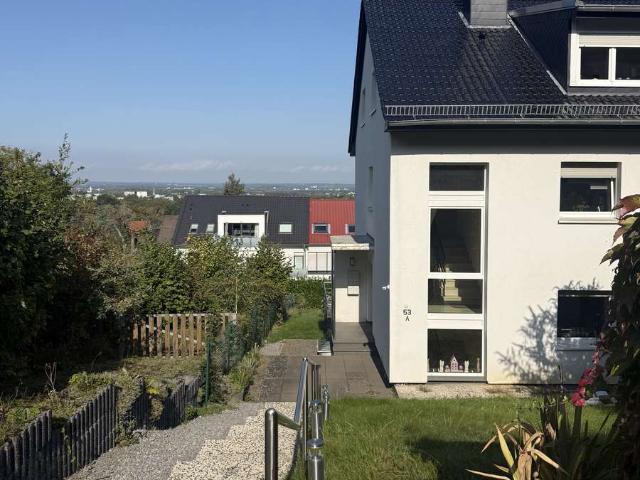 Wohnen mit Charakter: 3 Zimmer Wohnung in Bielefeld Stieghorst