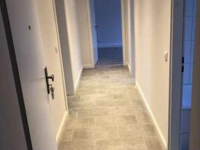 Wohnen mit Charakter: 3 Zimmer Wohnung in der Südstadt