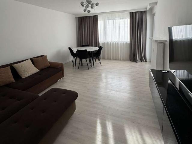Wohnen mit Charakter: 3 Zimmer Wohnung in Lankwitz
