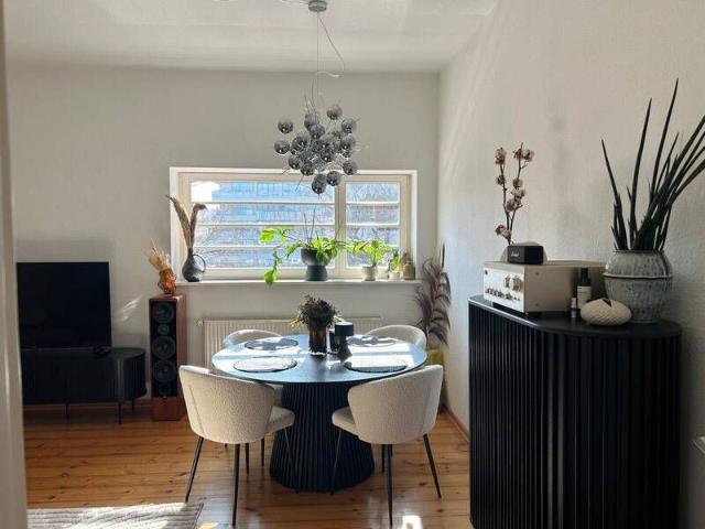 Wohnen mit Charakter: 3 Zimmer Wohnung in Pankow/Prenzlauer Berg