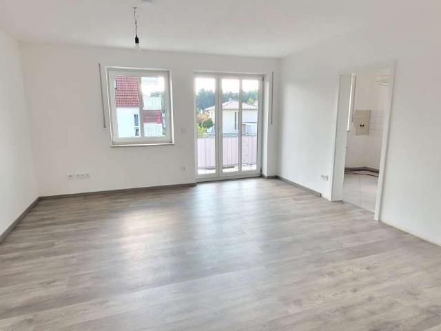 Wohnen mit Charakter: 3 Zimmer Wohnung in Steinberg am See