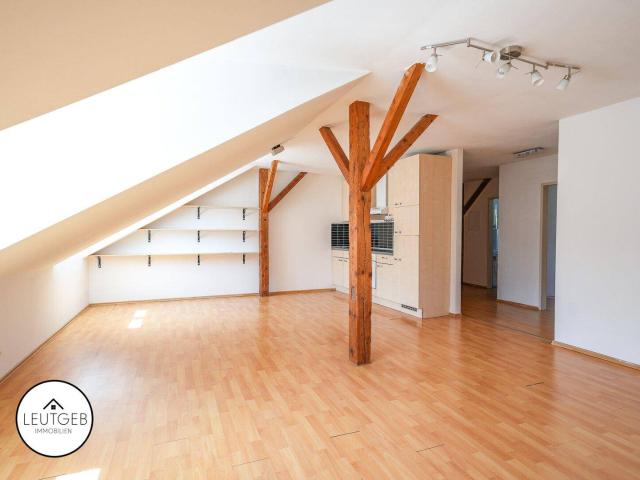 Wohnen mit Charakter – 3 Zimmerwohnung mit Potential