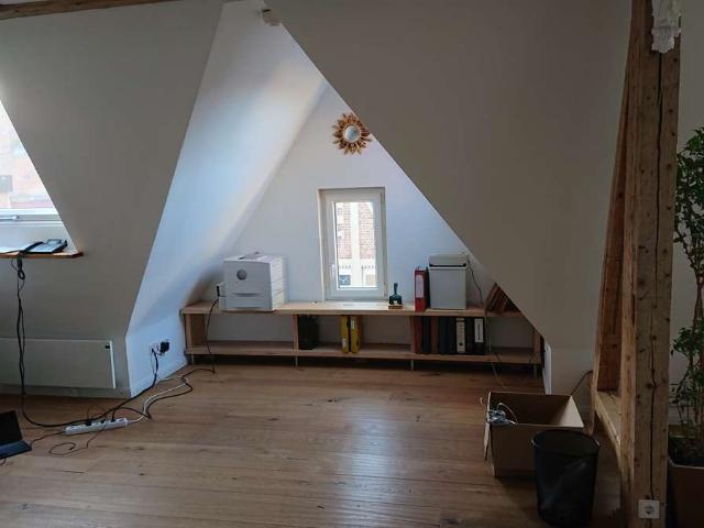 Wohnen mit Charakter: Dachgeschosswohnung in Stuttgart Süd