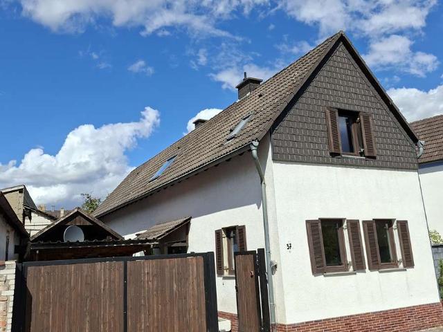 Wohnen mit Charakter: Einfamilienhaus in Bellheim