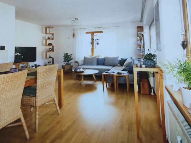 Wohnen mit Charakter: Großzügige 4 Zimmer Wohnung in Füssen