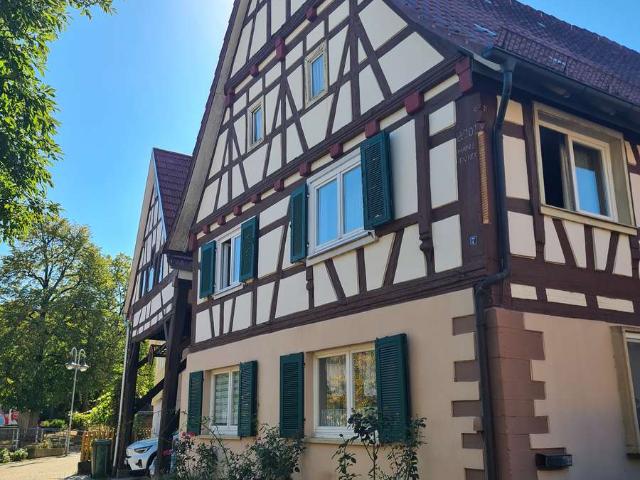 Wohnen mit Charakter: Historisches Mehrfamilienhaus in Keltern