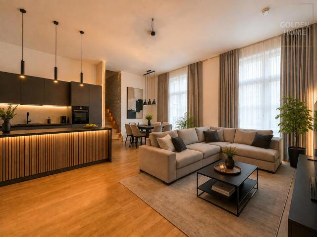 Wohnen mit Charakter in Denkmal geschützter Wohnanlage mit Balkon in Berlin Karlshorst