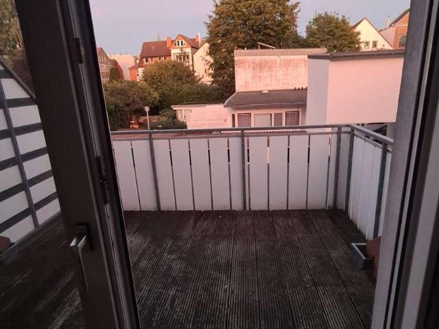 Wohnen mit Charakter: Kompaktes Apartment in der Wüste