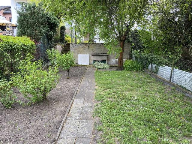 Wohnen mit Charakter: Mehrfamilienhaus in Frankfurt Oberrad