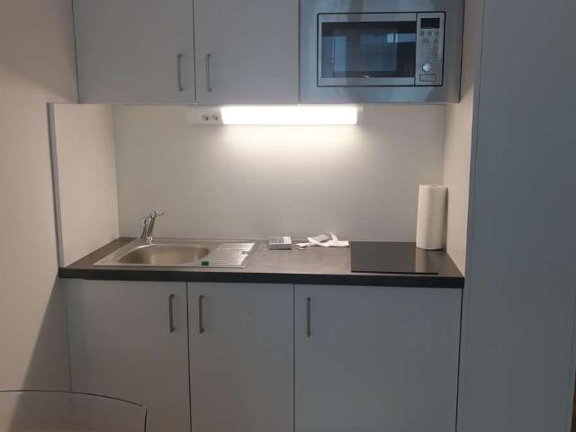 Wohnen mit Charakter: Modernes Studenten Apartment in Haidhausen