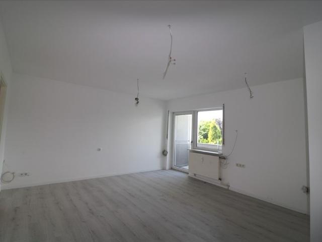 WOHNEN MIT CHARME UND GARTENNUTZUNG 3 Zimmer Wohnung, 1. Etage, Balkon – Oberhausen Altstaden