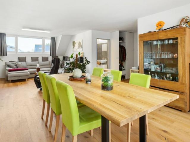 Wohnen mit Charme und Weitsicht neuwertige Dachmaisonette