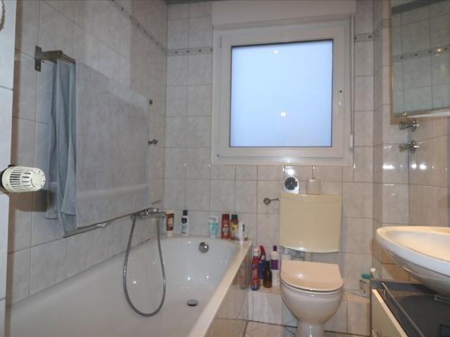 WOHNEN MIT CHARME, BALKON UND GARAGE 3 ZI Whg 2. Etage/DG, BO Fuhlenbrock, Lindhorststr