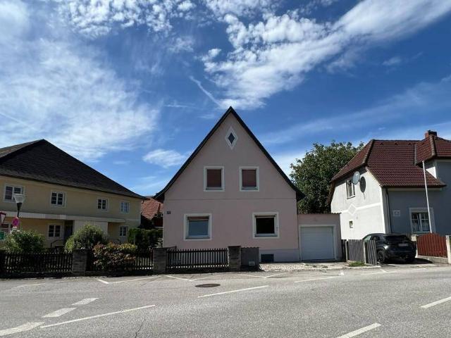Wohnen mit Freiraum – charmantes Einfamilienhaus mit Garten, Werkstatt und Garage