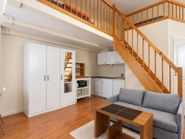 Wohnen mit Galerie – möbliertes Studentenapartment in Halle