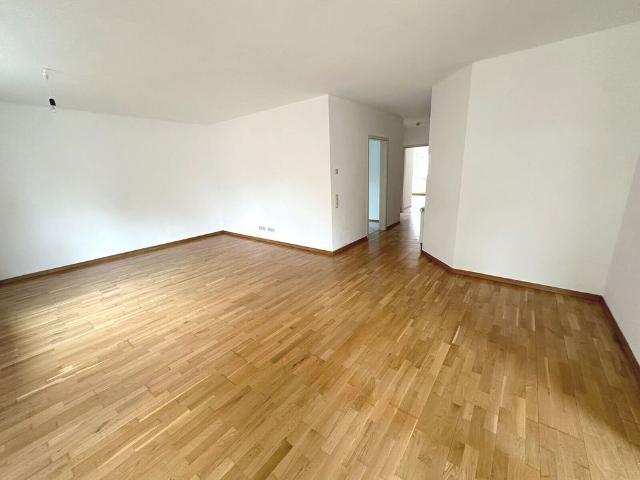 Wohnen mit Garten: 3 Zimmer Wohnung mit Terrasse in Sirzenich