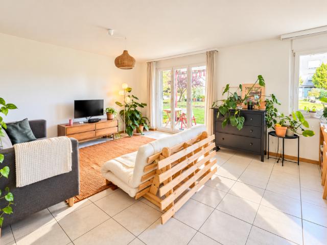 Wohnen mit Garten! Helle 2.5 Zimmer Wohnung mit viel Wohngefühl