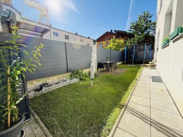 Wohnen mit Garten moderne Wohnung in zentraler Lage
