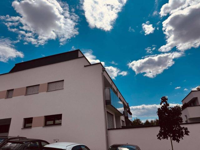 Wohnen mit Garten – Moderne 4 Zimmer Wohnung in ruhiger Lage