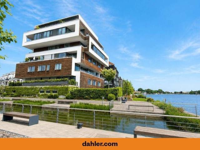 Wohnen mit Gemeinschaftsgarten und Balkon direkt am Wasser!