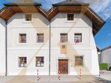 Wohnen mit Geschichte charmante Altbau Dachgeschosswohnung in Wels – Top 5 stilvoll wohnen auf ca. 81 m²