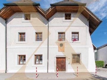Wohnen mit Geschichte charmante Altbau Dachgeschosswohnung in Wels – Top 5 stilvoll wohnen auf ca. 81 m²